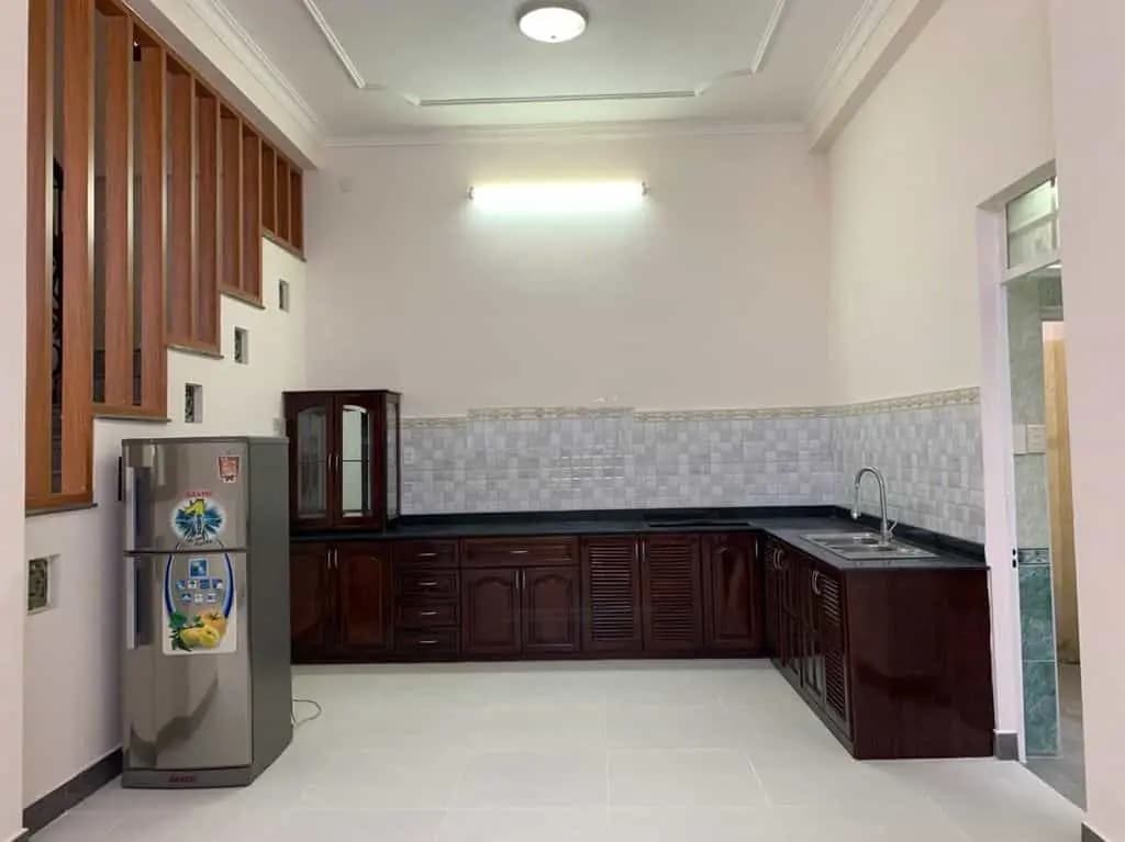 Main-BIỆT THỰMẶT TIỀN  BÊN SÔNG GIGAMALL TRỆT 2 LẦU 3PN 3WC GIÁ 25TR, DT 8M x 16M-2