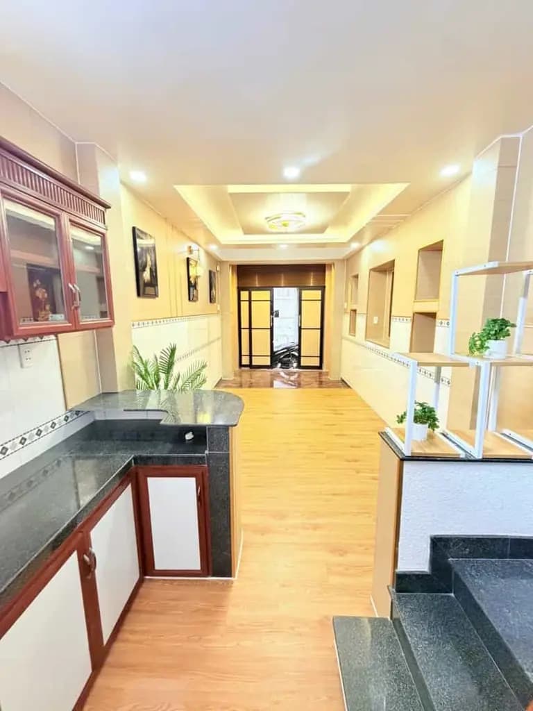 Main-NHÀ 5 TẦNG KHU VIP PHAN XÍCH LONG – GẦN BV HOÀN MỸ – CHỈ 6.8 TỶ-2