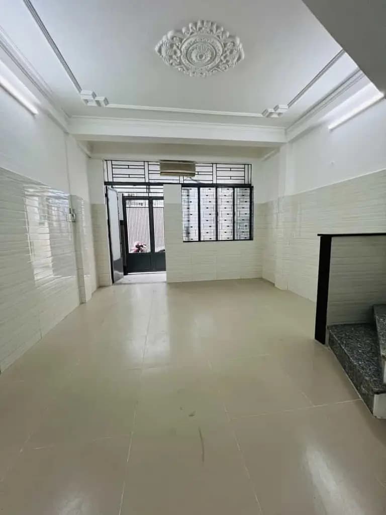 Main-NHÀ NGAY KHU PHỐ ẨM THỰC PHAN XÍCH LONG – GẦN MẶT TIỀN – CHỈ 6,2 TỶ-4