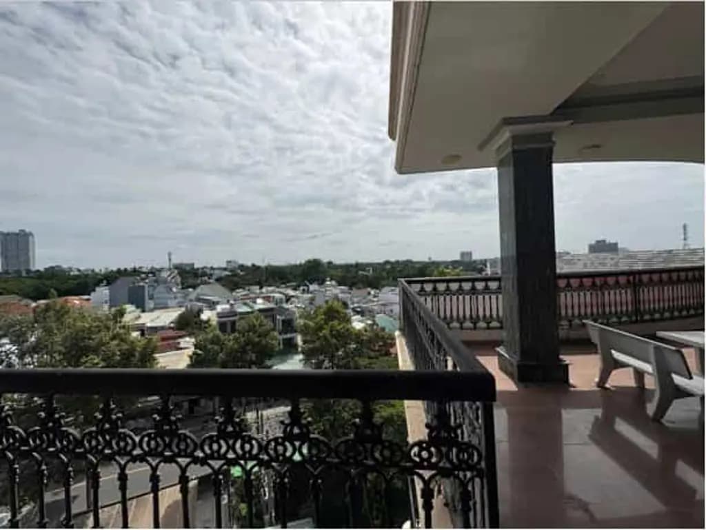 Main-Chính chủ cho thuê mặt bằng tầng 5 rộng 150m2 tại trung tâm Thủ Dầu Một; 0359 013 487-1