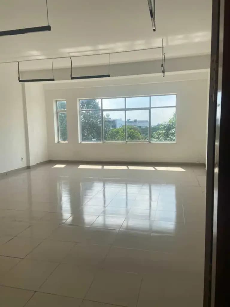 Main-BIỆT THỰ BÊN SÔNG TRỆT 3 LẦU PHÙ HỢP VPCTY,KHO HÀNG,GIÁ 27TR-5