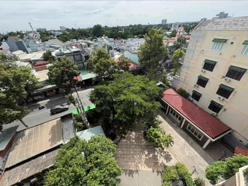 Chính chủ cho thuê mặt bằng tầng 5 rộng 150m2 tại trung tâm Thủ Dầu Một; 0359 013 487