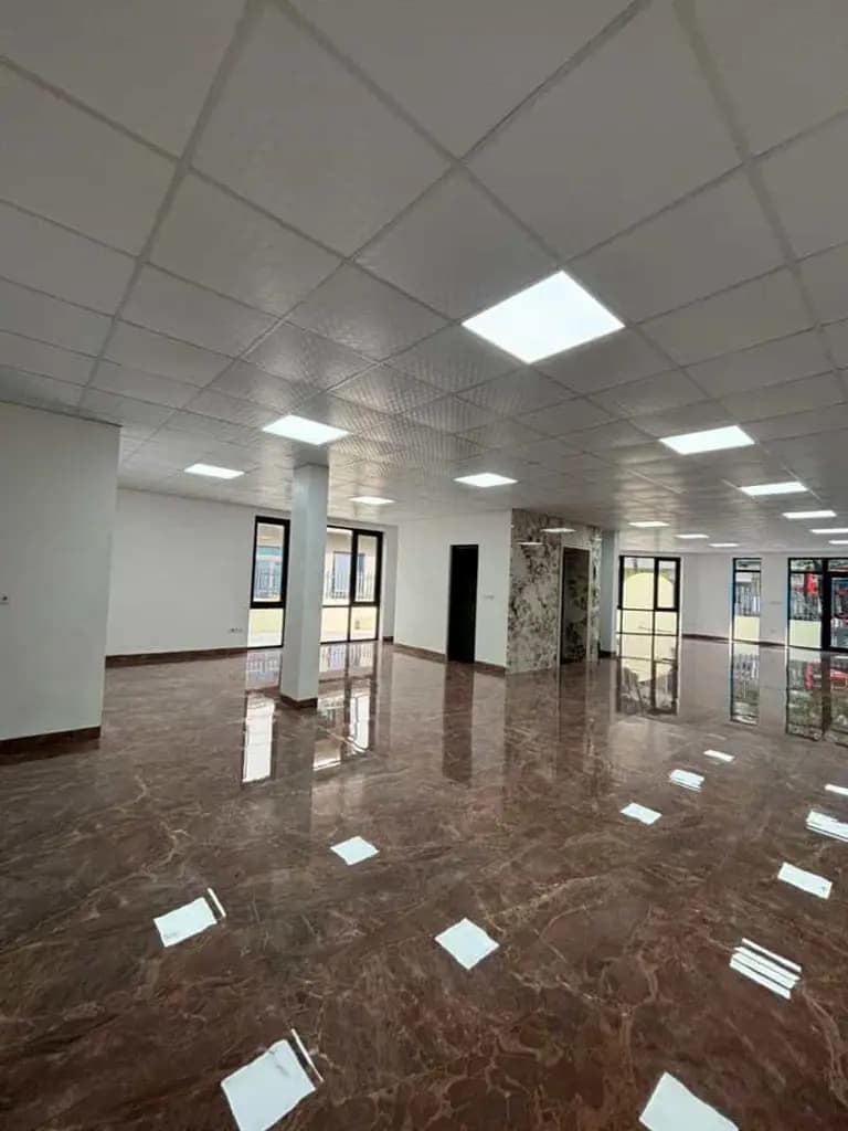Main-Cho thuê nhà 6 tầng 180m2 3 mặt tiền phố Lý Thánh Tông, Trâu Quỳ, Gia Lâm vỉa hè 7.5m-0