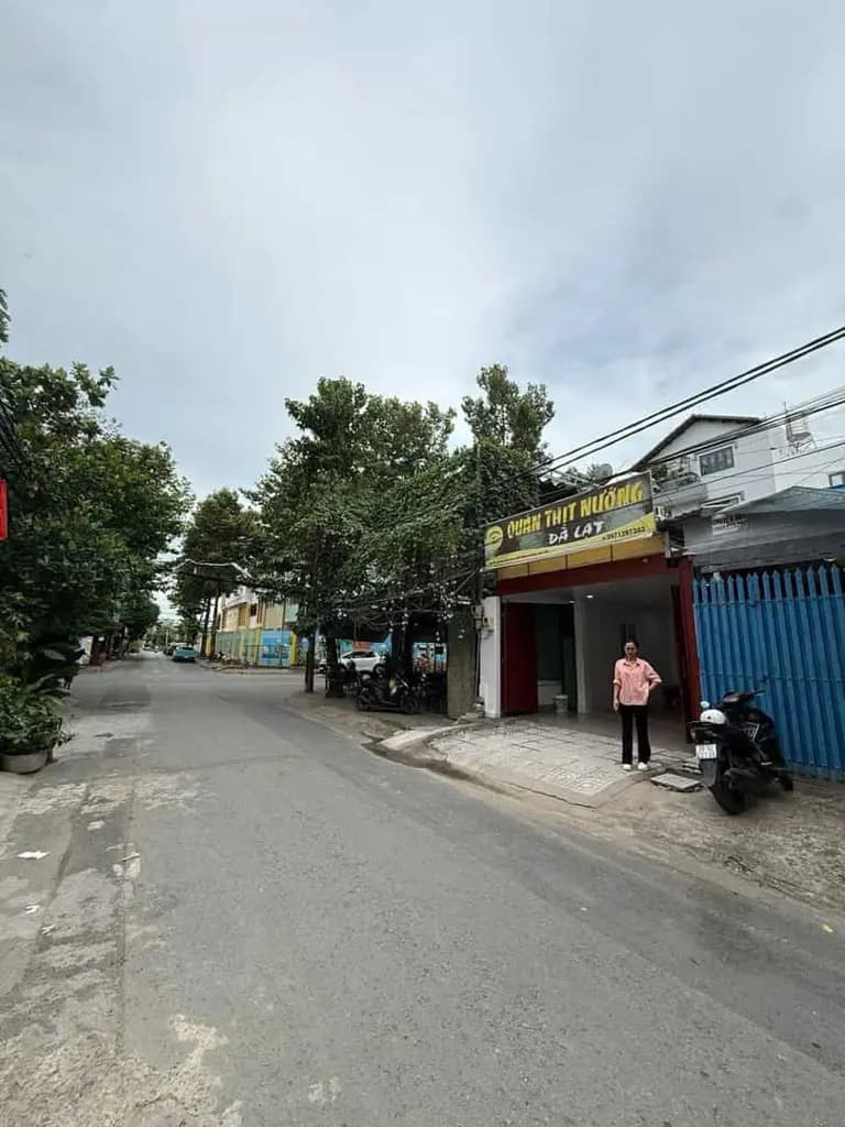 NGUYÊN CĂN KDC SÔNG ĐÀ TRỆT TRỐNG SUỐT LÀM KHO,QUÁN ĂN,SPA,SHOP..GIÁ 12TR