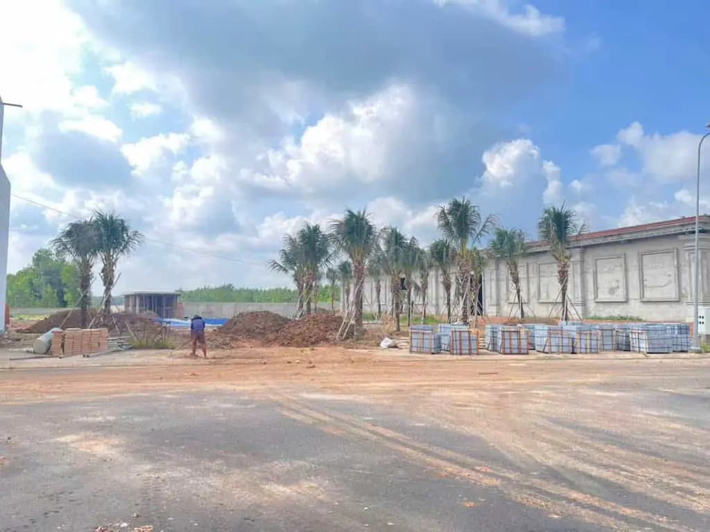 Main-Trả trước 239 triệu sở hữu ngay đất nền 70m2, gần KCN VSIP 3. Sổ riêng sẵn, quy hoạch chuẩn-1