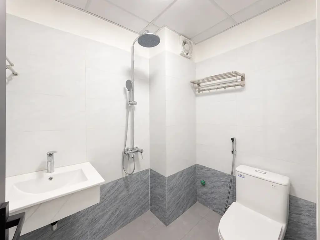 Main-Cho thuê nhà 5 tầng THANG MÁY tại ngõ 306 XUÂN ĐỈNH, Bắc Từ Liêm. 15 triệu/ tháng. Cho thuê: Hộ gia đình, Ở nhóm, Chuyên gia nước ngoài, Lớp học-4