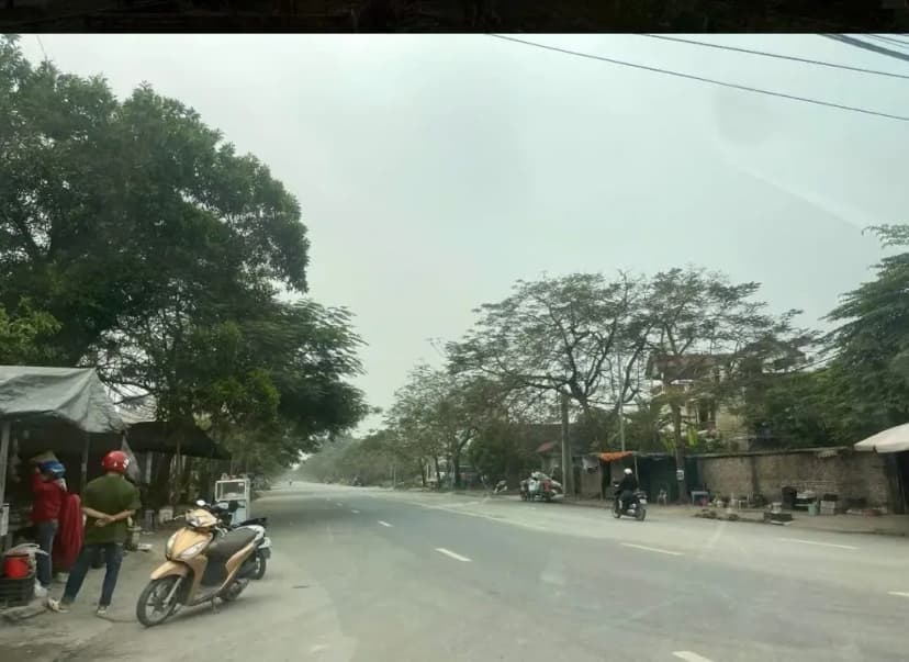 Bán Đất 100m2 có sẵn 100 m2 thổ cư giá 1.6 tỷ tại Đường Mỹ Trung Phường Xuân Khanh Thị xã Sơn Tây Hà Nội