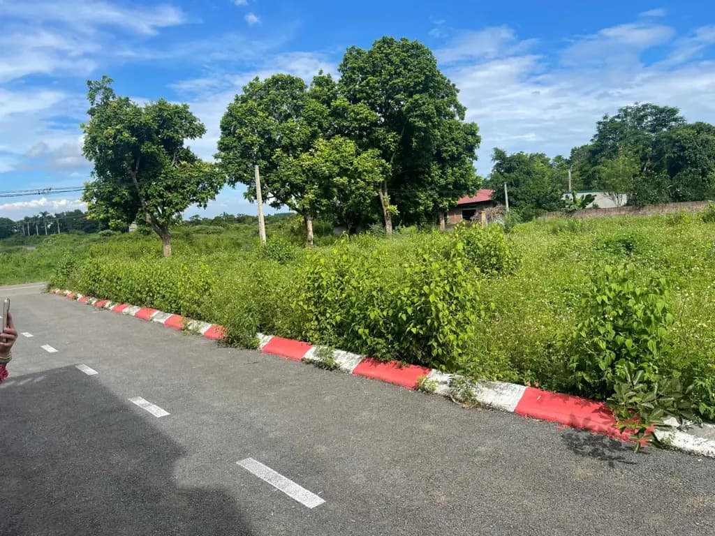 Main-BÁN CẮT LỖ LÔ ĐẤT 50M HÒA LẠC GẦN KHU CÔNG NGHỆ CAO, TRƯỜNG ĐẠI HỌC QUỐC GIA, KHÁCH MUA VỀ XÂY CCMINI HÁI RA TIỀN-2
