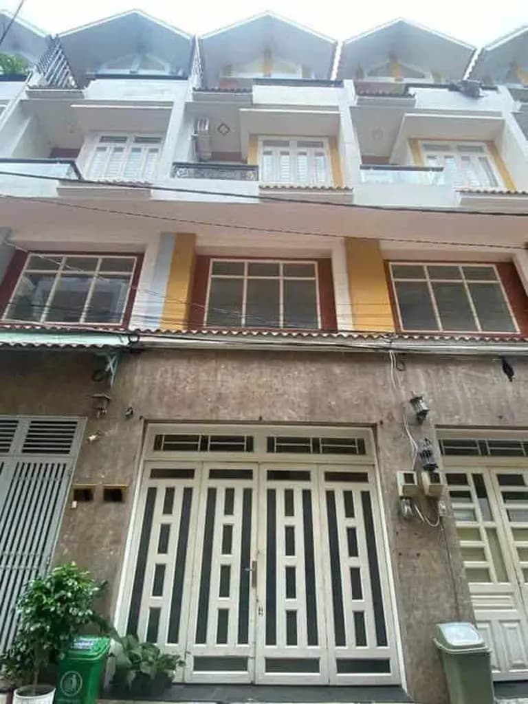 Cho thuê nhà KDC Hồng Đào, Đối Diện VẠn Phúc City chỉ 18tr