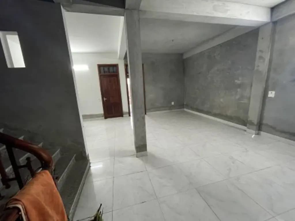 Main-Cho thuê nhà riêng ở Đức Thượng,Hoài Đức, 3 tầng, 140m2/sàn, mặt tiền 4m, mặt đường liên xã rộng 5m-2