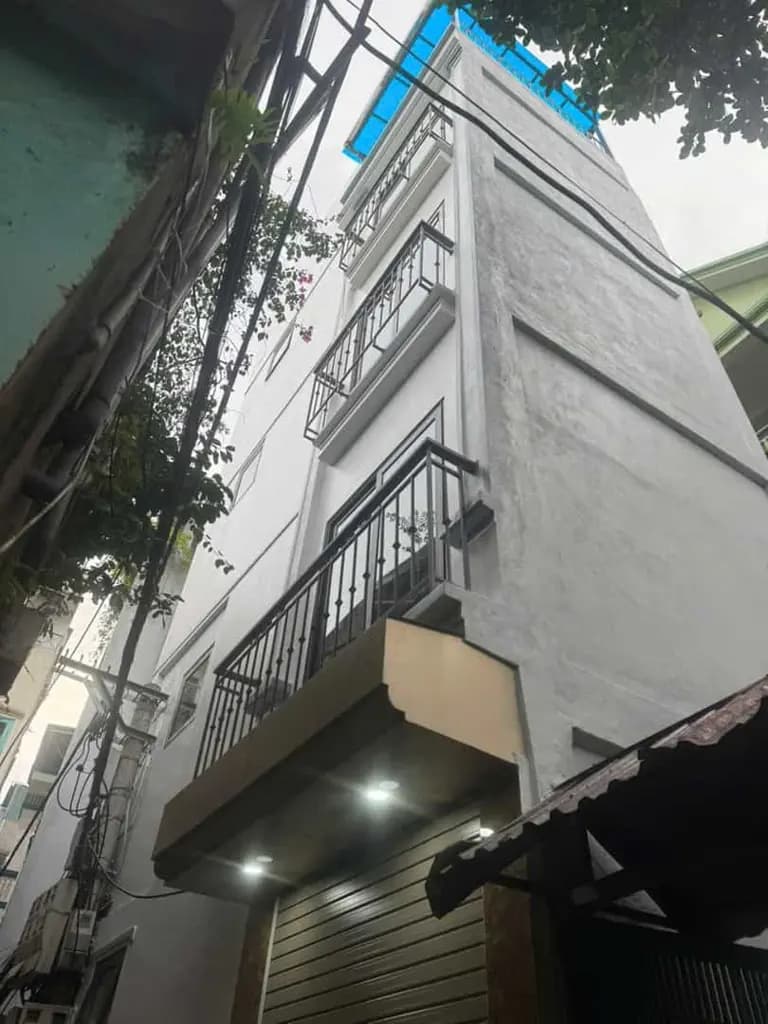 Bán nhà chính chủ ở ngõ 896 Nguyễn Khoái gần Times city