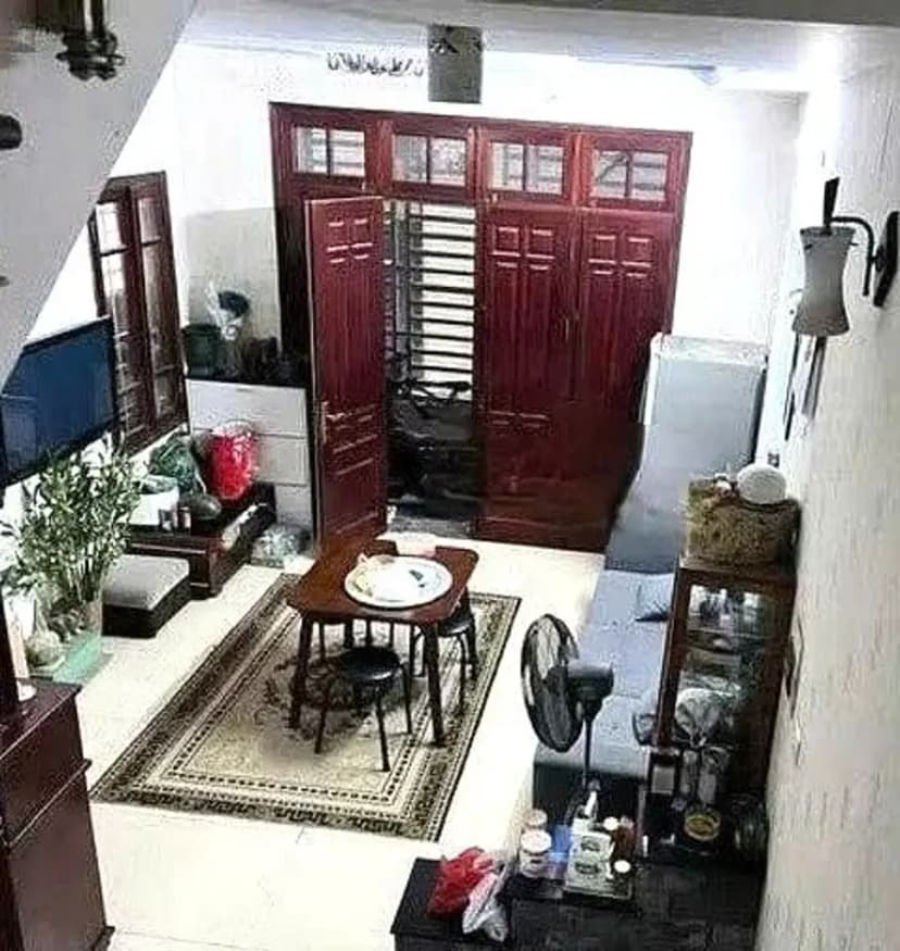 Cho thuê nhà ngõ 173 HOÀNG HOA THÁM, Ba Đình. 14.5 triệu/ tháng. Phù hợp ở Hộ Gia Đình