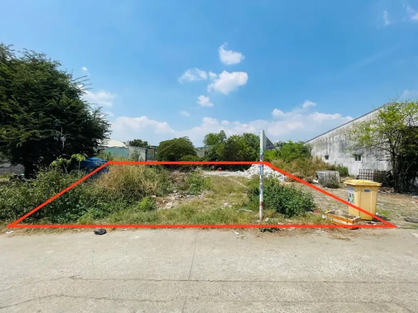 Bán Đất 1000m2 có sẵn 300 m2 thổ cư giá 5.5 tỷ tại Đường Hương Lộ 15 Xã Tân Bình Huyện Vĩnh Cửu Đồng Nai