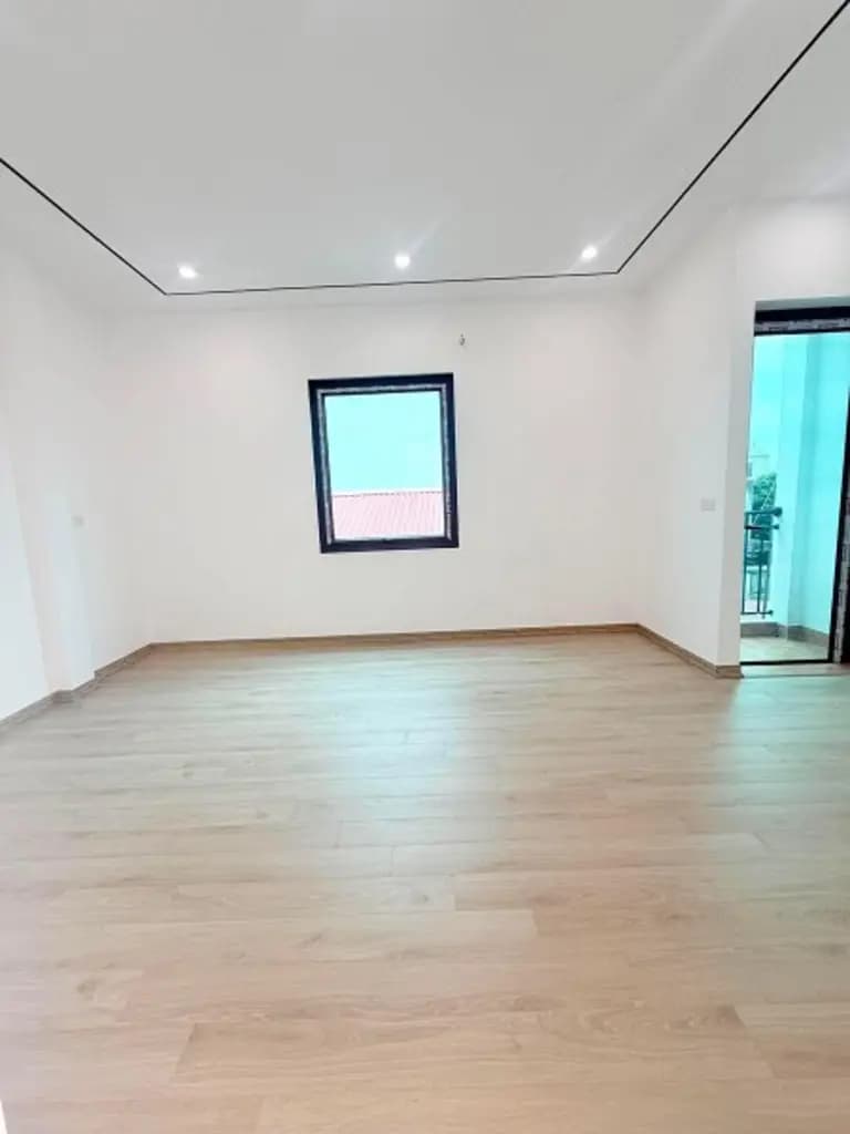 Bán nhà Phố Nối, nhà mới 3 tầng, ô tô đỗ cửa
