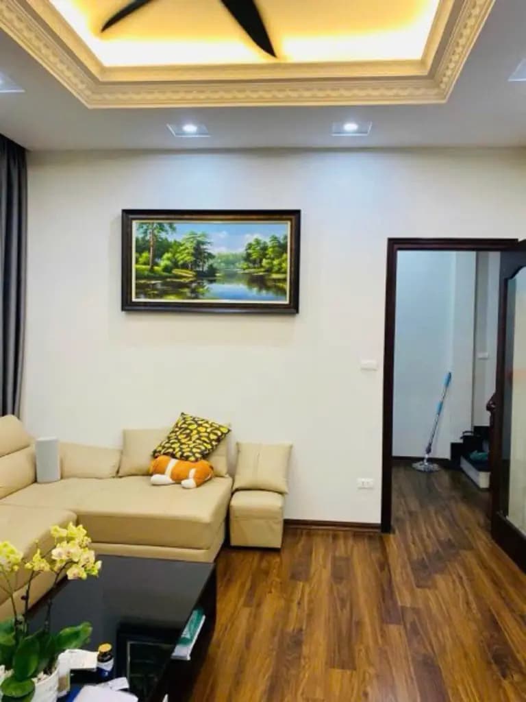 Nhà Đẹp Mặt Phố Cấp 4 Hồ Tùng Mậu Bắc Từ Liêm 30m 18,5 Tỷ