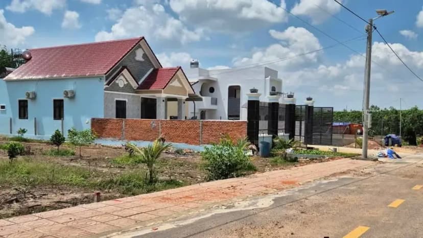 Chính chủ gởi bán lô đất mặt tiền đường nhựa 460tr sổ hồng riêng lh 0916956055