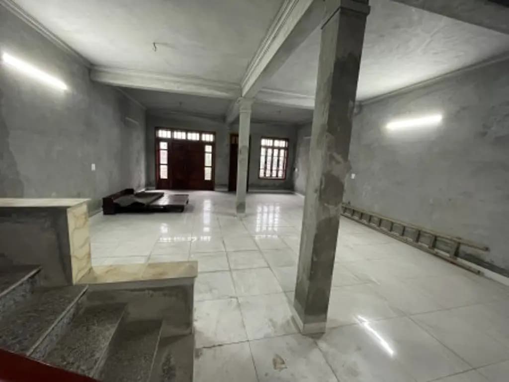 Main-Cho thuê nhà riêng ở Đức Thượng,Hoài Đức, 3 tầng, 140m2/sàn, mặt tiền 4m, mặt đường liên xã rộng 5m-8