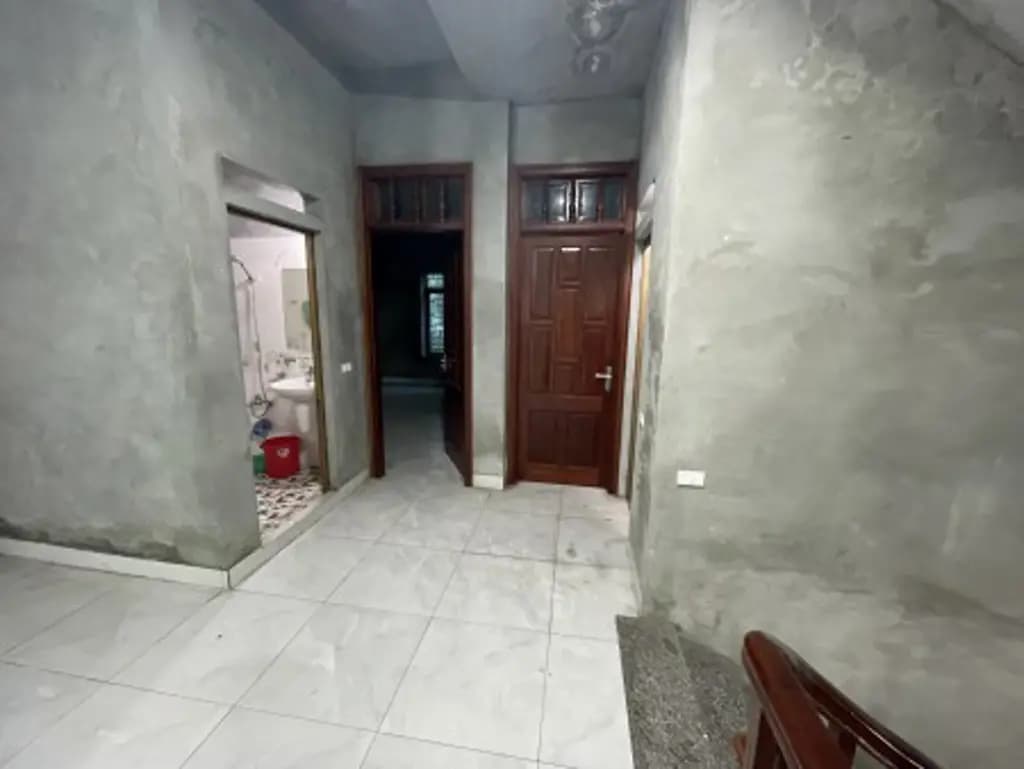Main-Cho thuê nhà riêng ở Đức Thượng,Hoài Đức, 3 tầng, 140m2/sàn, mặt tiền 4m, mặt đường liên xã rộng 5m-6
