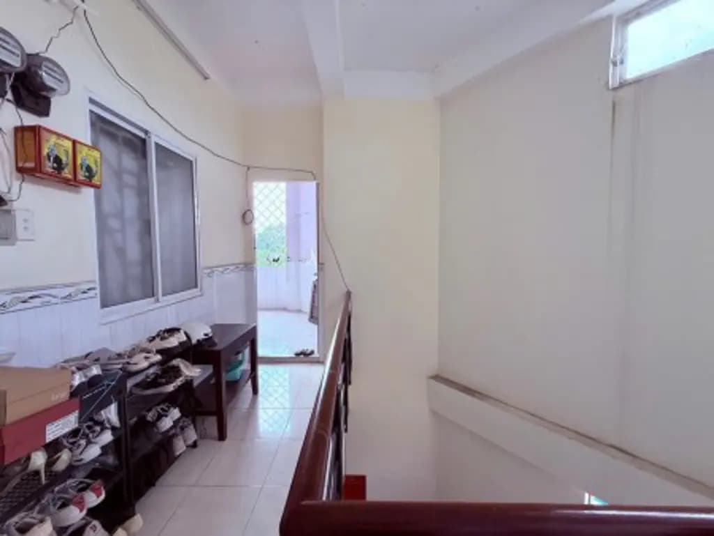 Main-Bán nhà phố Vinhomes Hóc Môn 4 tầng BTCT mới đẹp, ở được ngay-6