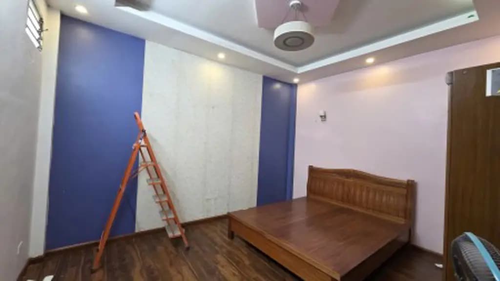 Main-Cho thuê cả nhà 2.5 tầng, mặt tiền rộng 4.7m, ngõ rộng ô tô đánh vào nhà, gần ngõ 192 Lê Trọng Tấn-3