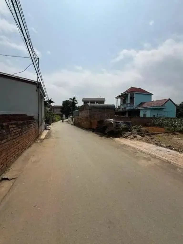 Main-Bán Đất 100m2 có sẵn 100 m2 thổ cư giá 1.5 tỷ tại Đường Quốc Lộ 21A Xã Hạ Bằng Huyện Thạch Thất Hà Nội-0