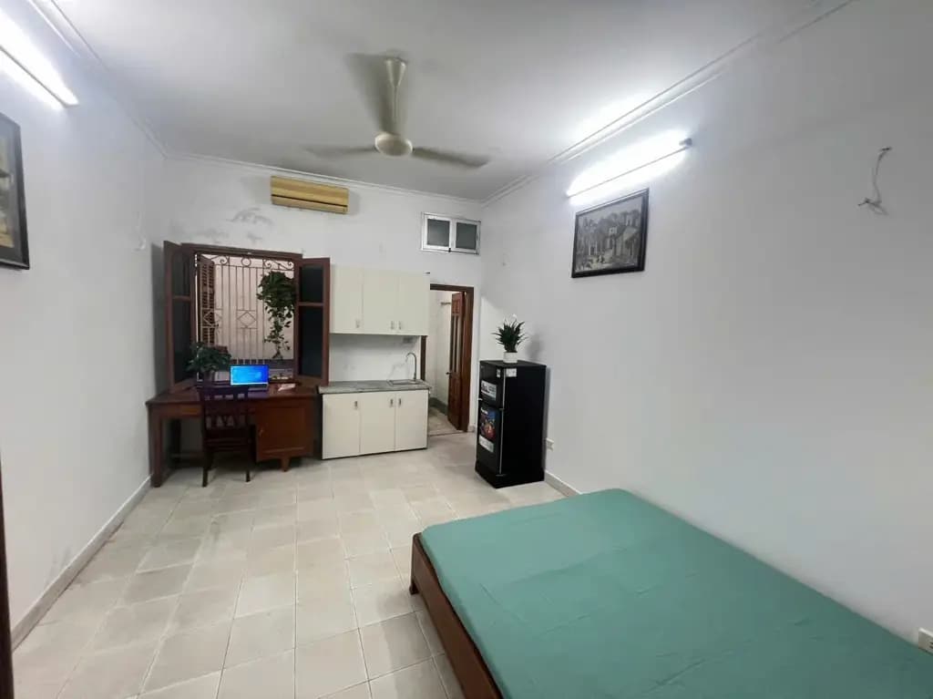 Main-Cho thuê Nhà trọ/phòng trọ 28m2 giá 4.5 triệu tại Đường Nguyễn Khuyến Phường Văn Miếu Quận Đống Đa Hà Nội-0