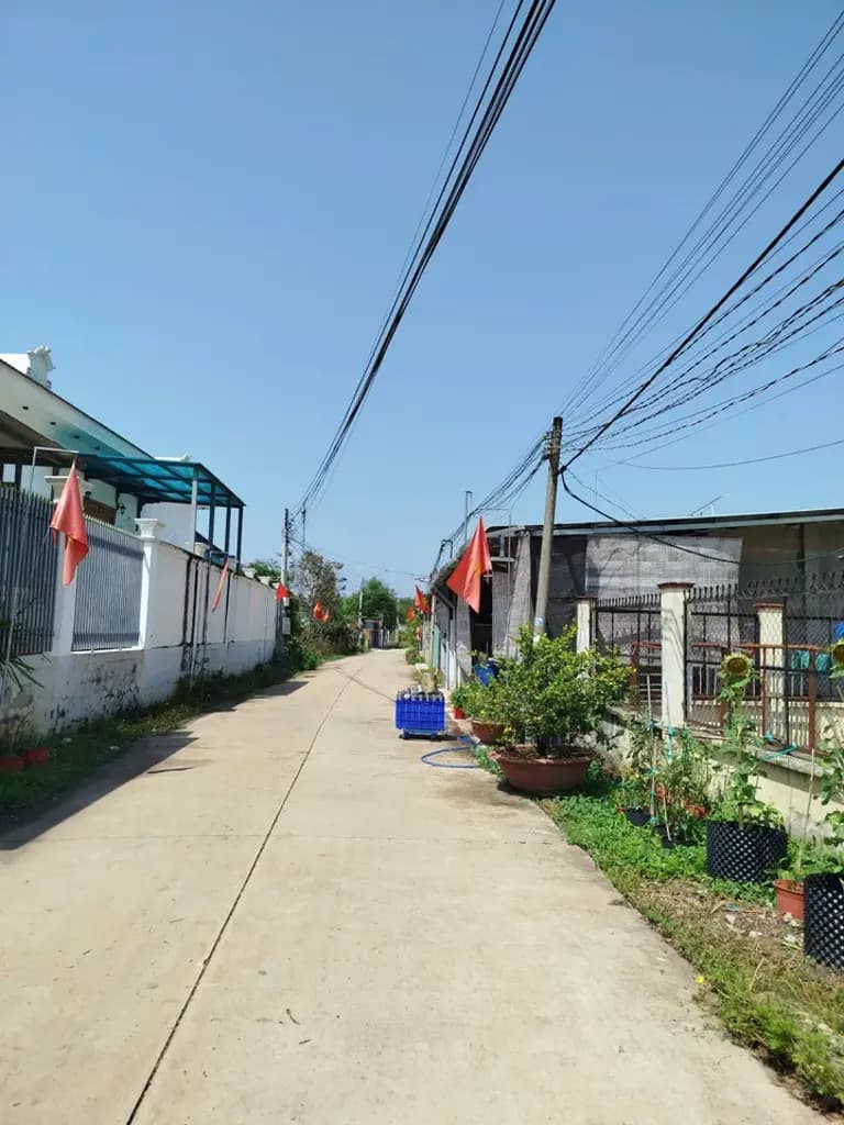 Main-Bán đất 6x57 thổ cư, cách đường lớn đúng 100m, có điện, nước máy ở Bình Dương-2
