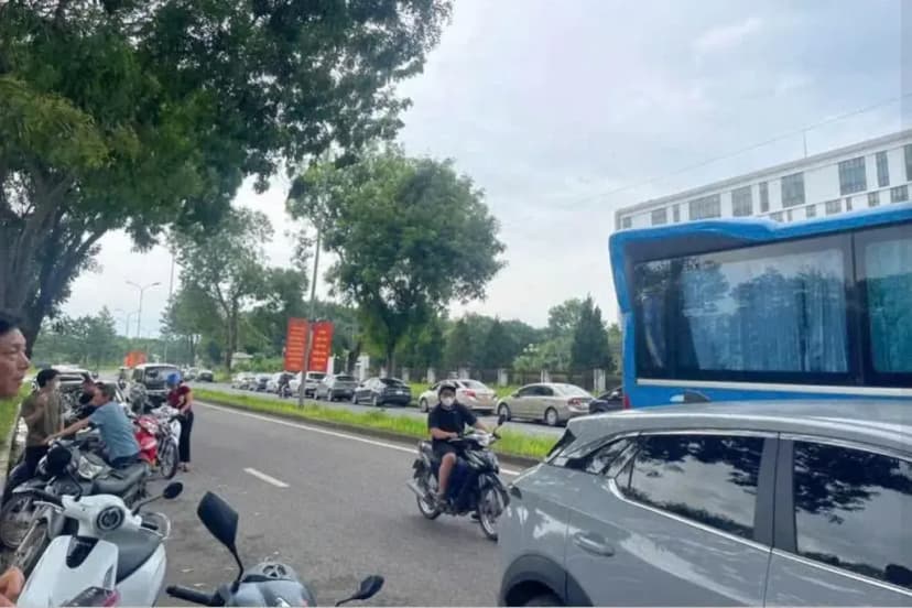 Bán Đất 100m2 có sẵn 100 m2 thổ cư giá 2.1 tỷ tại Đường Quốc lộ 21 Xã Bình Yên Huyện Thạch Thất Hà Nội