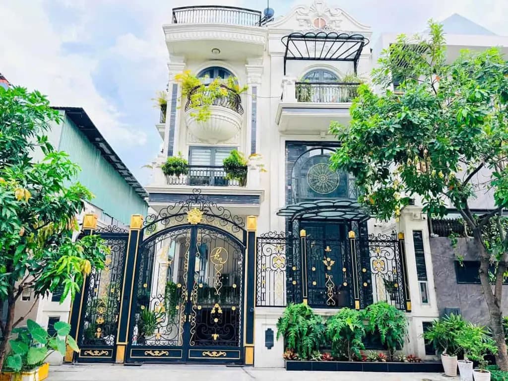 Main-BIỆT THỰ BÌNH LỢI 185M² (10×18.5) - HỒ BƠI - HẦM ĐỂ 2 Ô TÔ - THANG MÁY NHẬT BẢN-0