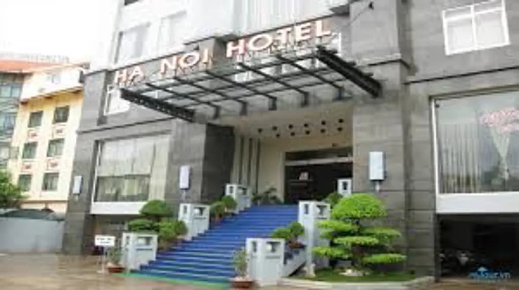 Main-Bán khách sạn 10 tầng trung tâm TP Sơn La, 1.300m², đối diện Vincom-1