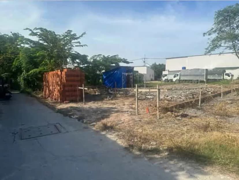 CHÍNH CHỦ BÁN ĐẤT Nhờ AE môi giới chạy phụ HH 2% tại Hóc Môn, TP.HCM; 0777.656.969