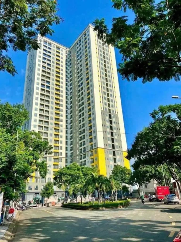 Main-Chính chủ cần bán Căn Bcons Sala dt 51m2, 1tỷ8, bao hết thuế phí-0