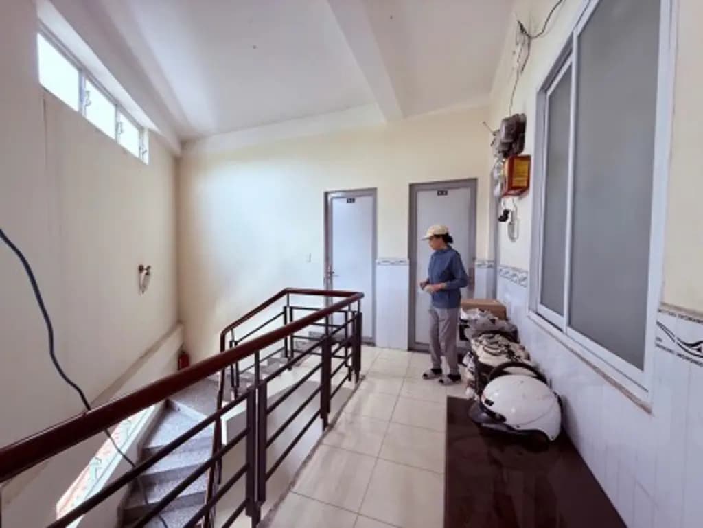 Main-Bán nhà phố Vinhomes Hóc Môn 4 tầng BTCT mới đẹp, ở được ngay-7