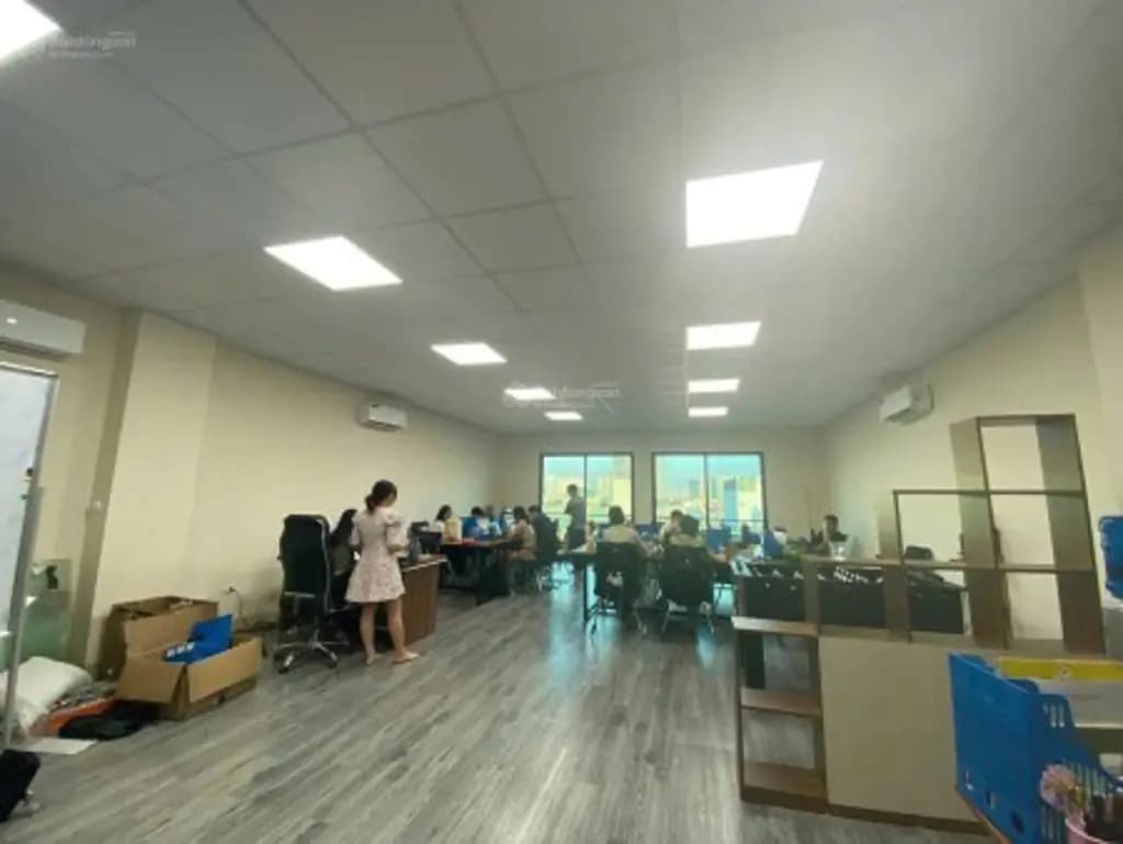 Main-Cho thuê mặt bằng làm văn phòng-6