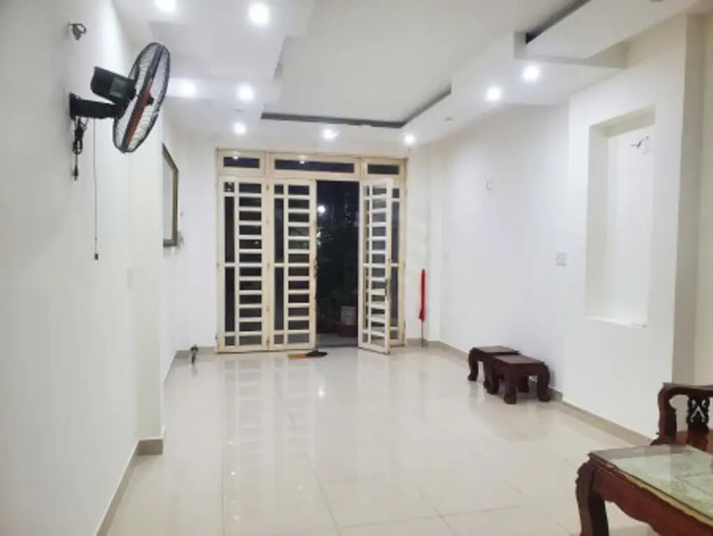 Main-Cho thuê nhà 222/4 Võ Thành Trang P11 QTân Bình 1 trệt 2 lầu-2
