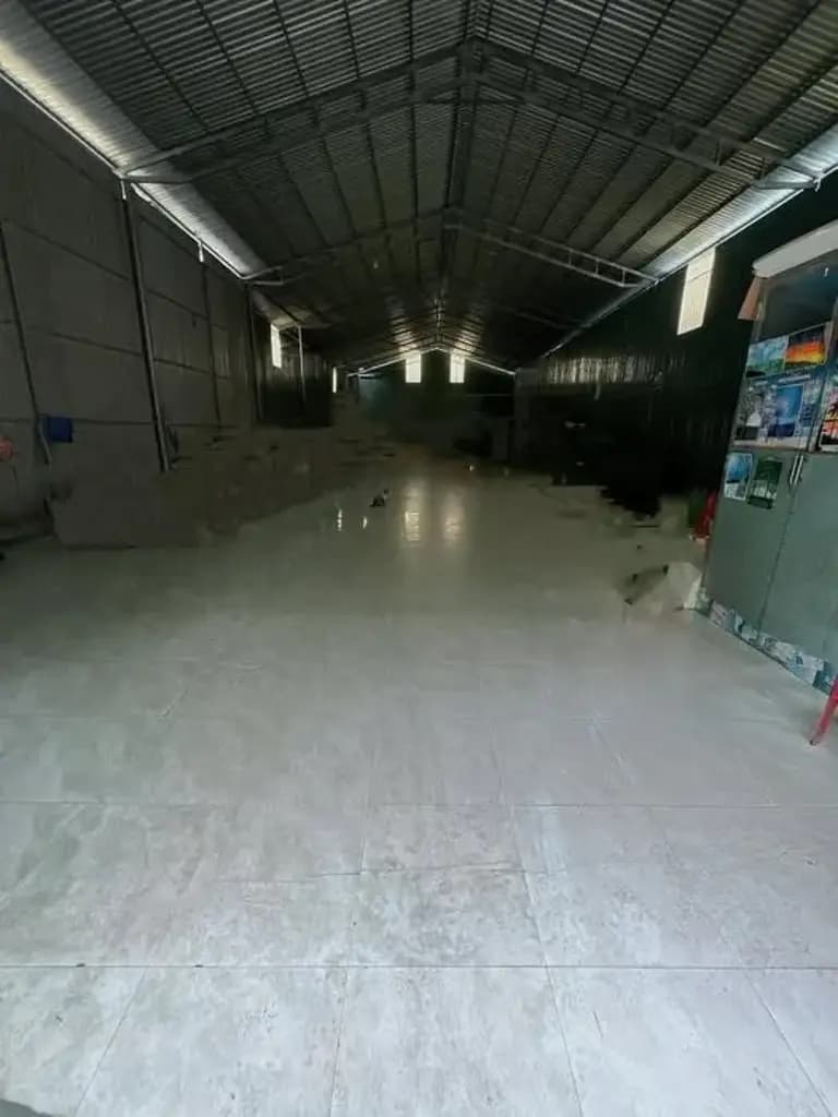 Main-Cho thuê kho xưởng 516m2 Sơn Đông,đường xe tải-0