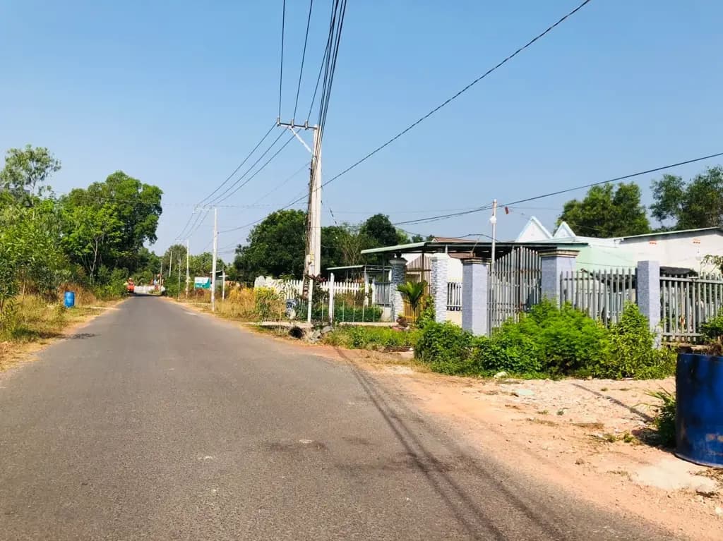 Main-[ KẸT TIỀN - BÁN GẤP ] LÔ ĐẤT 10X45m=440m2 NGAY TTHC CHƠN THÀNH-KCN BECAMEX GIÁ 680TR-1