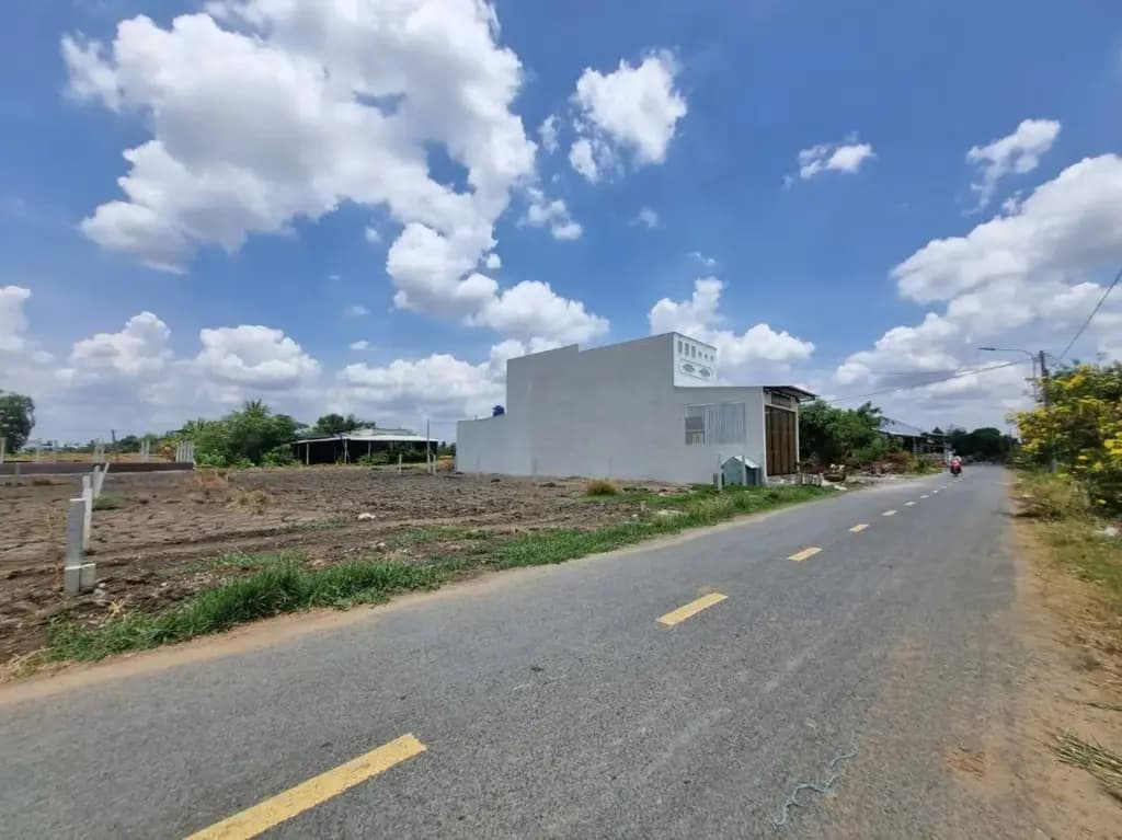 Main-Giá tốt đầu tư - mặt tiền Nguyễn Quang Đại - Mỹ Lệ - Long An (Tây ninh) 5 x 30m/ 150 m² chỉ 1.1T-0