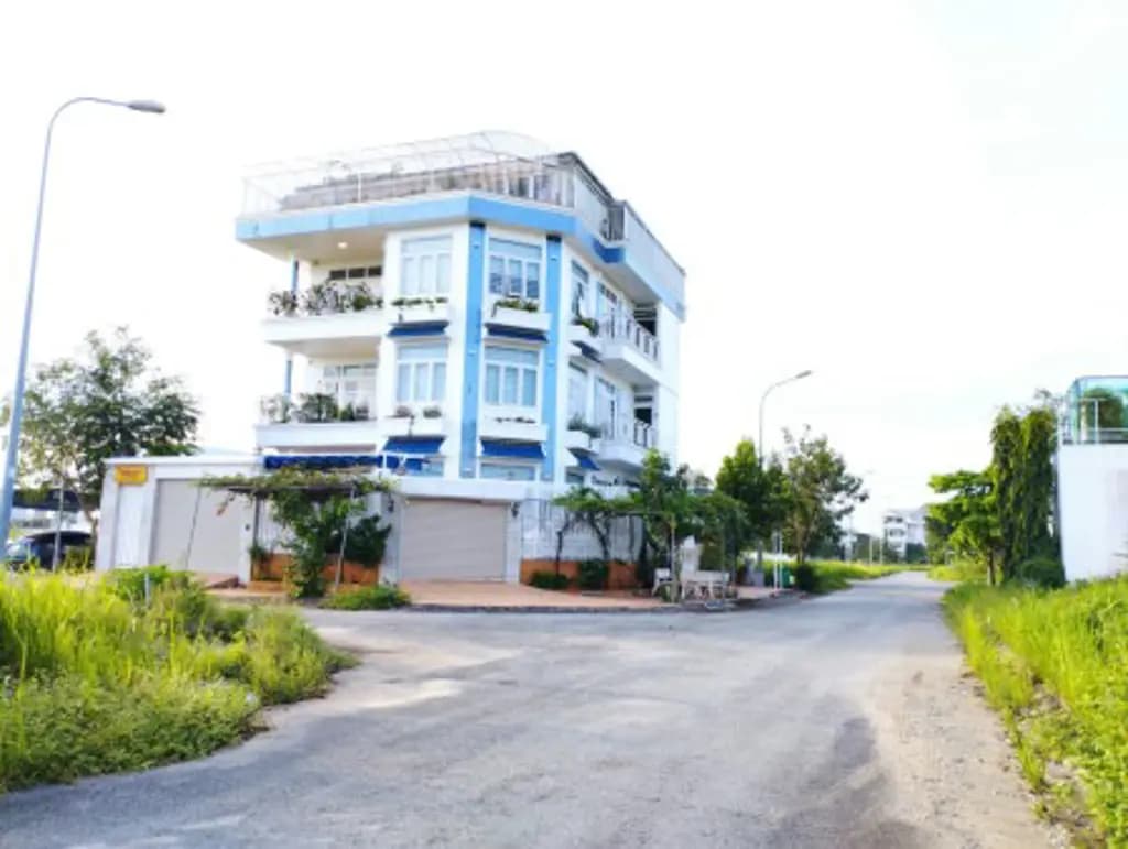 Main-Bán đất Nền KDC Phú Nhuận, đường Liên Phường, Ph. Phú Hữu, Quận 9 Diện Tích 270m2, Giá 85tr/m2-4