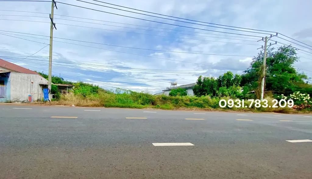 Main-KẸT TIỀN QUÁ BÁN GẤP 3010M2 ĐẤT SHR, MT ĐƯỜNG RỘNG SÁT KCN, NHÀ MÁY ĐANG HOẠT ĐỘNG CÓ CHỢ, TRƯỜNG HỌC. GIÁ 290TR-0