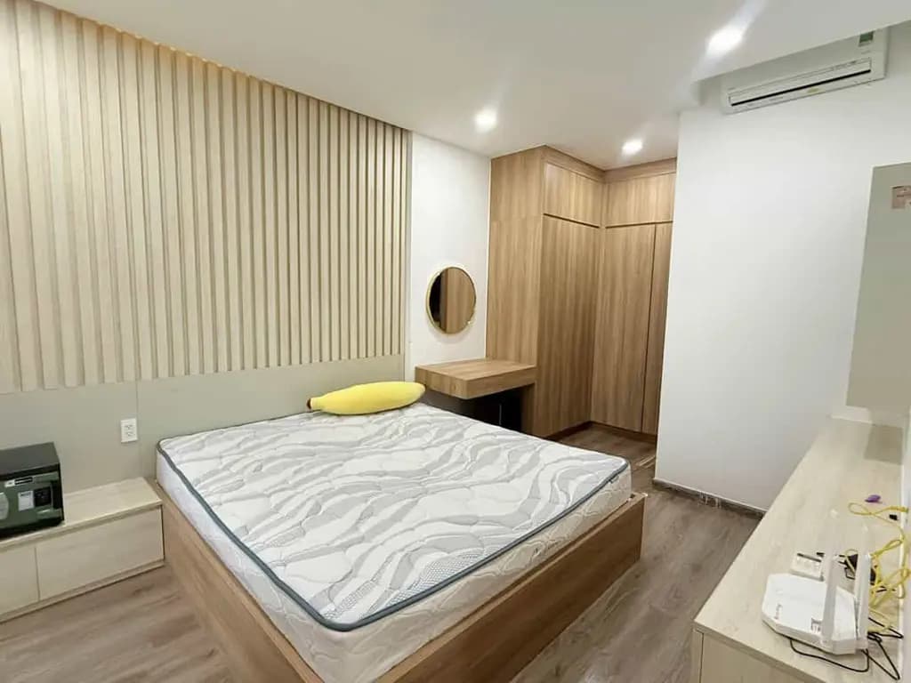 Main-Cần bán gấp căn hộ CARILLON 2 Q.TÂN PHÚ, 2 tỷ, 66m2, 2PN 2WC, nội thất cơ bản, thoáng mát, SHR-3