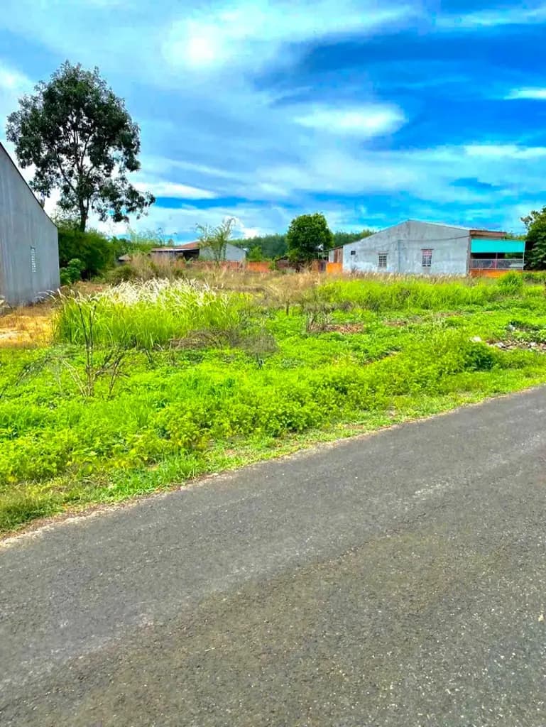 Main-[ KẸT TIỀN - BÁN GẤP ] LÔ ĐẤT 10X45m=440m2 NGAY TTHC CHƠN THÀNH-KCN BECAMEX GIÁ 680TR-2