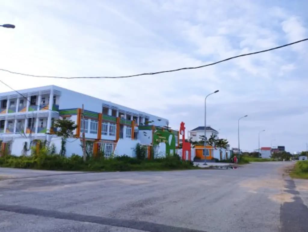 Main-Bán đất Nền KDC Phú Nhuận, đường Liên Phường, Ph. Phú Hữu, Quận 9 Diện Tích 270m2, Giá 85tr/m2-5