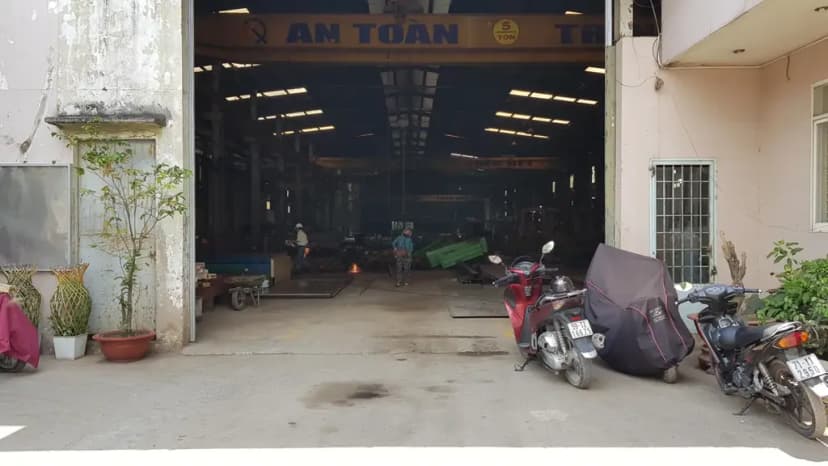 NHÀ XƯỞNG ĐƯỜNG QUÁCH ĐIỆU VĨNH LỘC A BÌNH CHÁNH DT: 1500M GIÁ 70 TRIÊU LH: 0944977229
