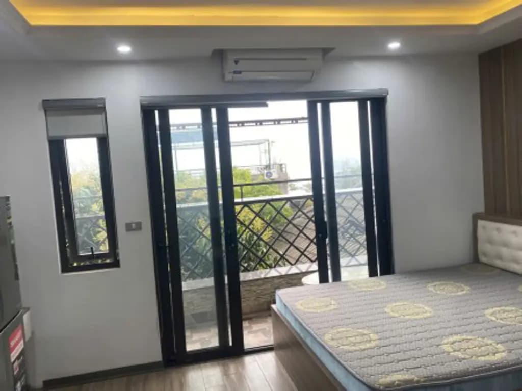 Main-Cho thuê căn hộ Chung cư mini tại Trích Sài, Tây Hồ – View toàn mặt hồ, Full nội thất xịn. Chỉ 6.5tr-0