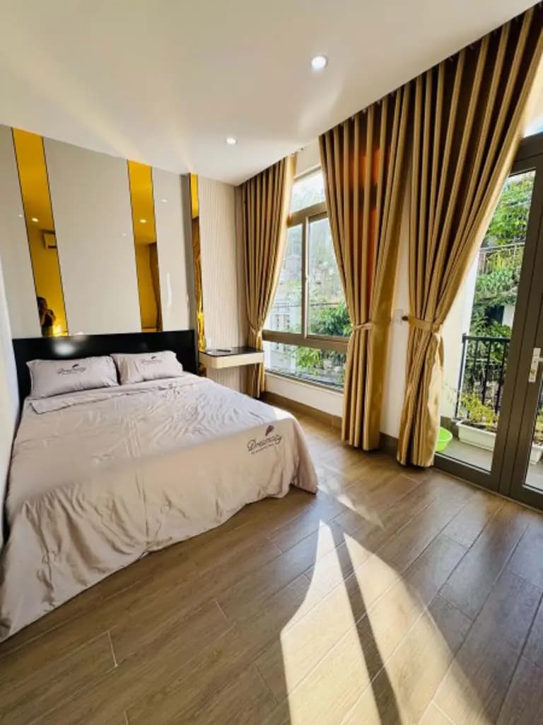 Main-Nhà Đẹp Trần Cao Vân - 75m2 - Bể Bơi - Full nội thất cao cấp - Hơn 5 Tỷ-2