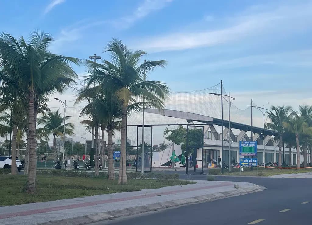 Main-LÔ GÓC – 154M2 | NGANG 9,5M | CẠNH CÔNG VIÊN BỜ SÔNG NAM HÒA XUÂN-2