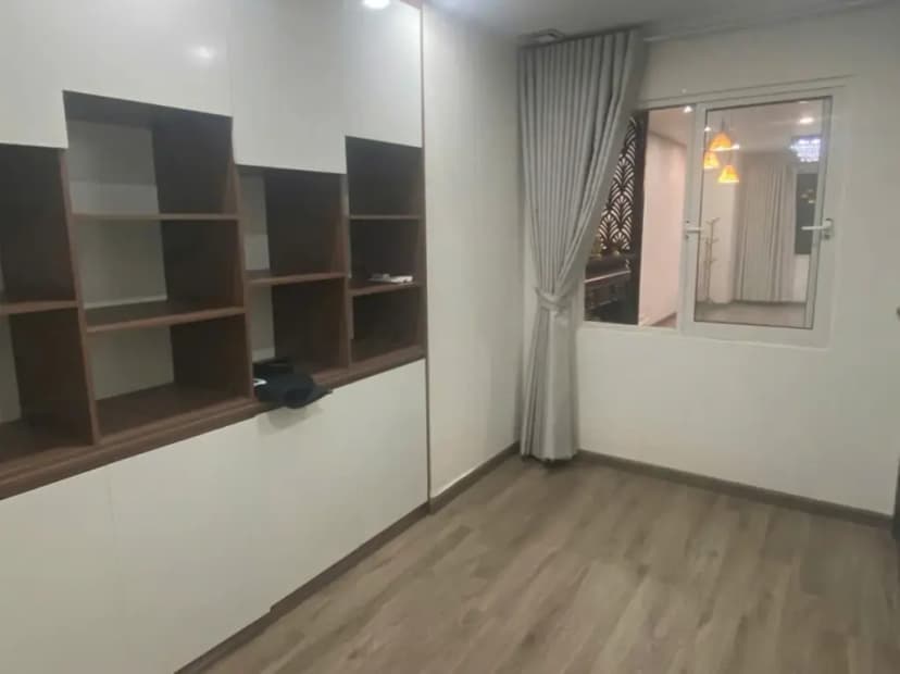 Cho THUÊ CĂN HỘ CHUNG CƯ TÒA NHÀ HỒ GƯƠM PLAZA. HÀ ĐÔNG. 95M2 - 3PN.