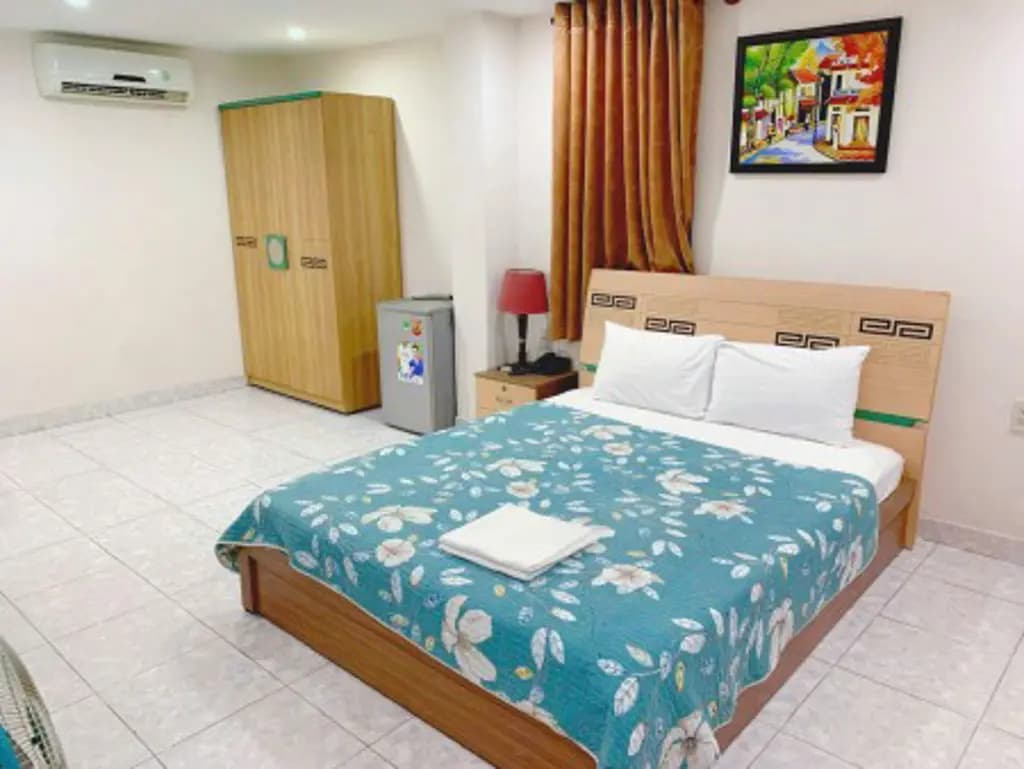Main-Cho thuê khách sạn 26 Phòng/Có Thang máy, mặt tiền Quận 12-6