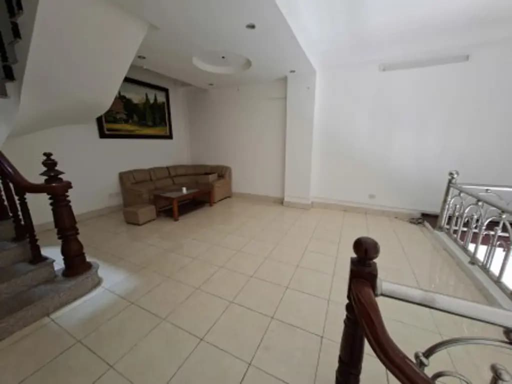 Main-Cho Thuê Nhà DC : ngõ 58 Đào Tấn vị trí vàng của quận Ba Đình gồm những thông tin như sau:-2